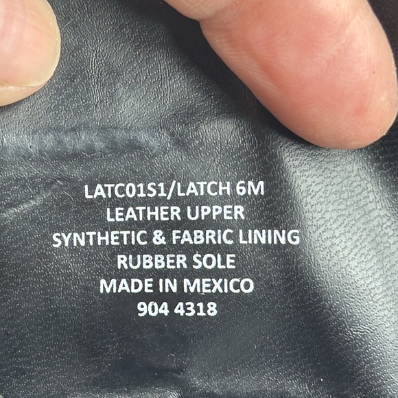 (N8) Steve Madden Women's Black Leather Combat Heeled Boots
Size 6M - Picture 9 of 11